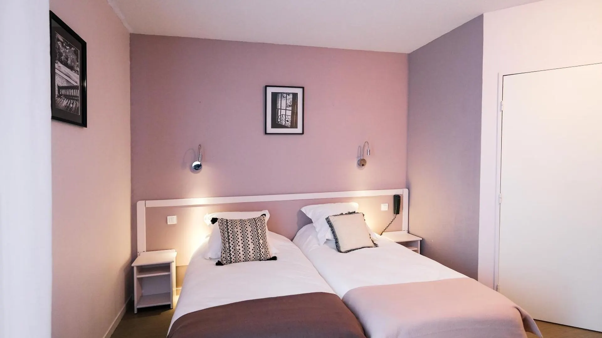 Domaine De Pousinies Hotel Saint-Étienne-de-Tulmont
